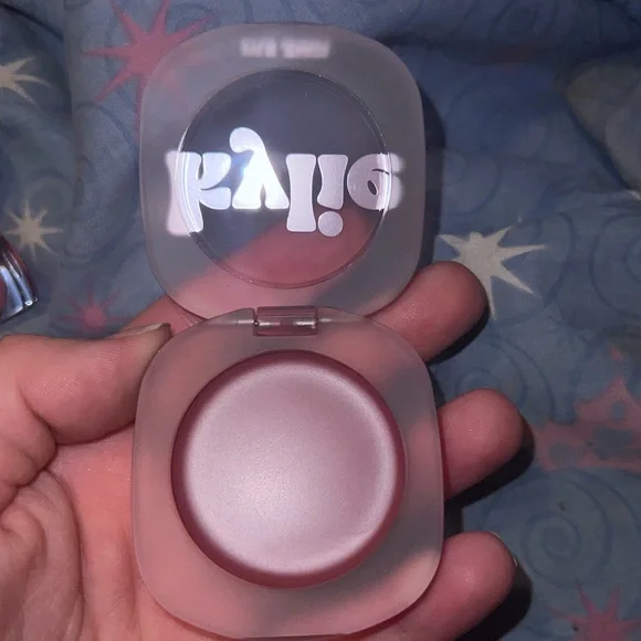 kylie cosmetics moody energy glow balm - Picture 7 of 7